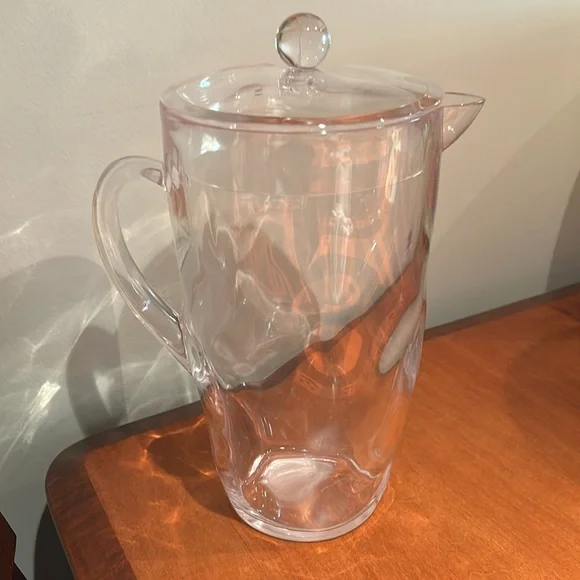 Acrylic clear pitcher from Home goods. Smoke free pet free home. 11 inch tall - Picture 6 of 6